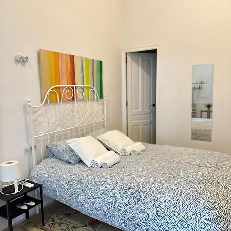 4 - Acogedora Habitacion Junto A Ruzafa Con Bano Privado Y Aire Acondicionado 瓦伦西亚 外观 照片